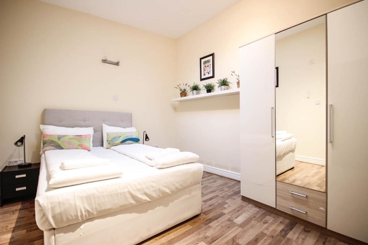 Camden Town Apartments London Exterior photo
